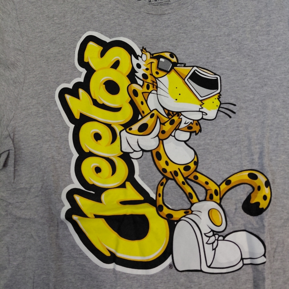 Cheetos Snack T Shirt Size Medium - Picture 2 of 4